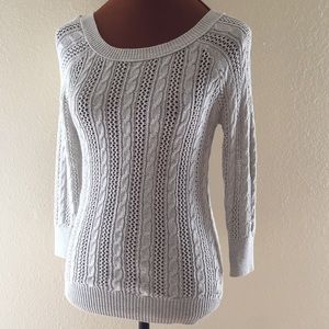 🔵 3/$20 Oatmeal Cable Knit Sweater